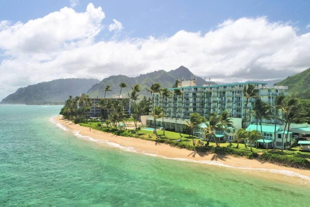 Luxury Beachfront Condo Hau'ula Eksteriør billede